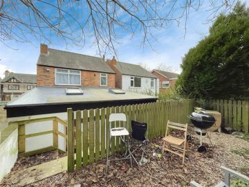 Welby Avenue